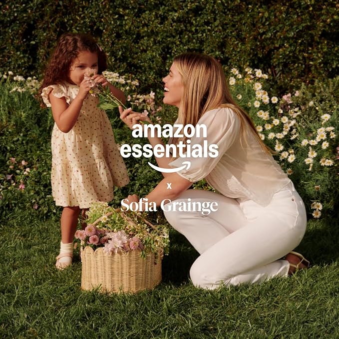 Amazon Essentials x Sofia Grainge Women's Quilted Makeup Toiletry Bag