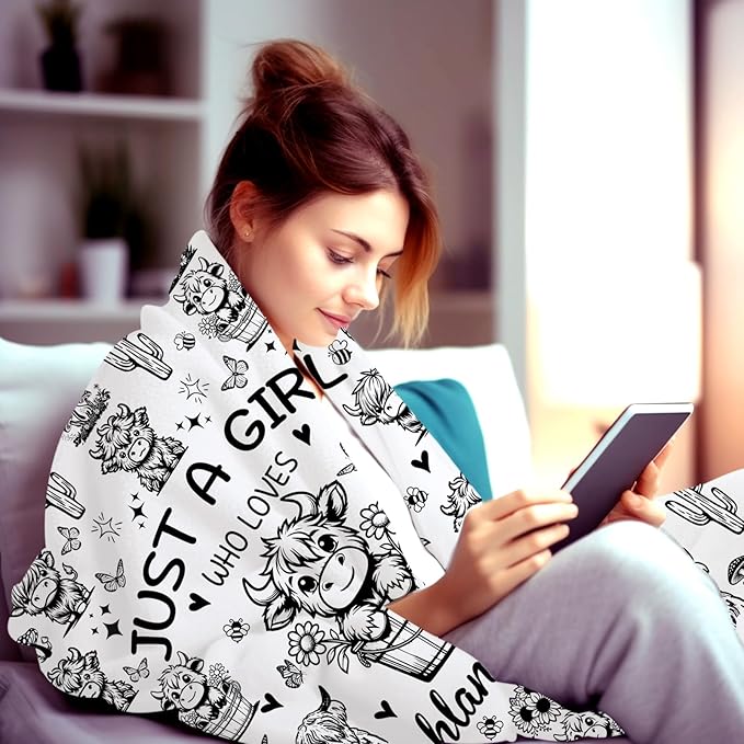 Highland Cow Gifts Sunflower Highland Cow Print Blanket Throw Plush Stuff Cute Animal Butterfly Gifts for Girls Kids Women Adults Highland Cow Lovers Birthday Decorations 50"X40"