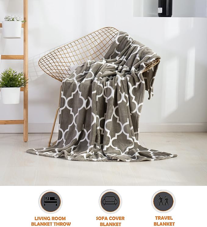 Elegant Comfort Luxury Velvet Super Soft Christmas Prints Fleece Blanket-Holiday Theme Home Décor Fuzzy Warm and Cozy Throws for Winter Bedding, Couch and Gift, 50 x 60 inch, Quatrefoil Grey