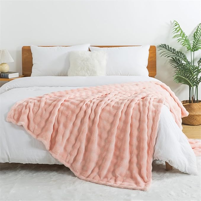 Soft Fluffy Fur Throw Blanket, 3D Fleece Bubble Blanket, Flannel Fuzzy Soft Plush Bubble Blanket for Sofa Bed Room Office,Decorative Throw Blanket, 40"x60"Pink