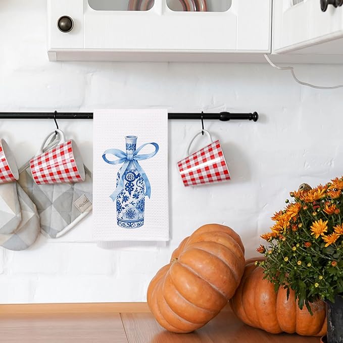 SPBL&L Chinoiserie Decor Kitchen Towels, Blue and White Chinoiserie Champagne Decorative Dish Tea Hand Towels for Bathroom, Grandmillenial Decor for Kitchen, 16x24 Inches