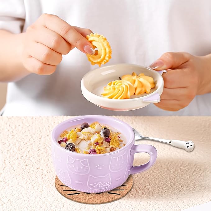 2PCS Cute Mug Kawaii cat Tea Cup Ceramic Coffee Mug with lid,Tea Cups and Saucers for Dessert Tea Mug Cute Gifts Cat lover gifts for women Anime gifts for women Christmas Gifts 10oz (Pink +Purple)