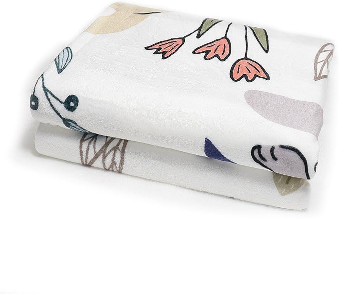 Cat Throw Blanket Floral Flower Throw Blankets Gift for Cat Lover Throw Blanket Cats Themed Flannel Cozy Fuzzy Plush Throw Blankets for Bed Chair Couch 60" X 80"