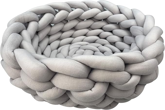 Happycare Textiles Luxurious Chunky Crochet Comfort Round Cat Bed, 20" Grey