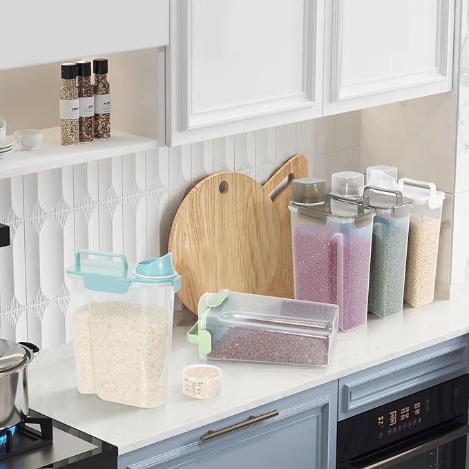 5-7Lbs Airtight Cat Dog Food Storage Container Portable with Upgraded Large Spout and Cup,Plastic Pet Dispenser for Small Animal Kibble,Bird Seed,Oatmeal,Rice,flour,brown sugart-Sky Blue