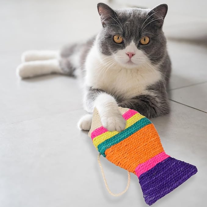 Hypeety Cat Scratching Board Creative Fish Shaped Cat Claw Toy Colorful Sisal Pad Scratch Lounge Durable Scratching Pad Interaction Toy (S)