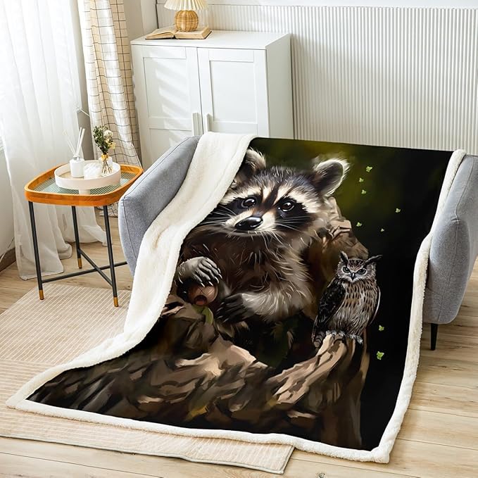 Feelyou Raccoon Sherpa Blanket Cute Animal Theme Blanket Owl Pattern Fleece Blanket for Couch Travel Sofa Room Decor Wildlife Style Plush Throw Blanket Nature Twin 60"x80"
