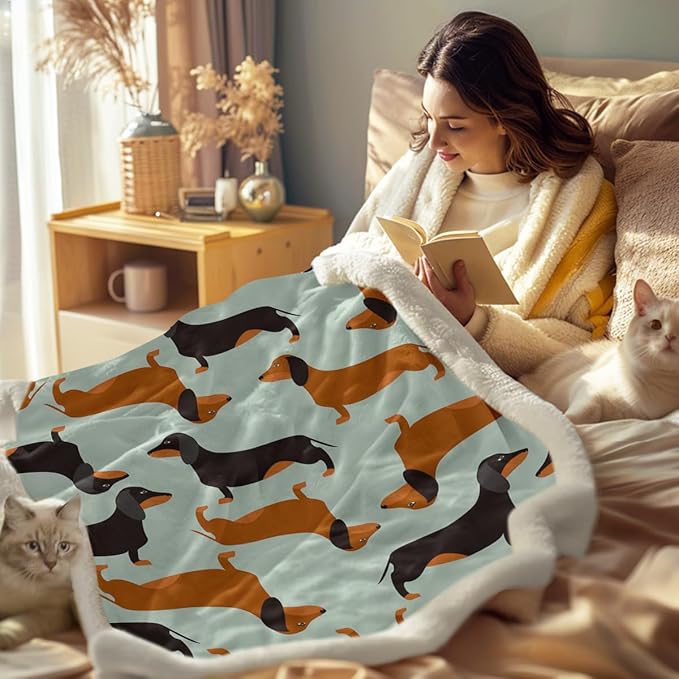 Dachshund Fleece Throw Blanket for Chair: Dog Sherpa Blanket for Dog Lovers - Soft Dachshund Gifts for Kids, (Baby 30"x40")