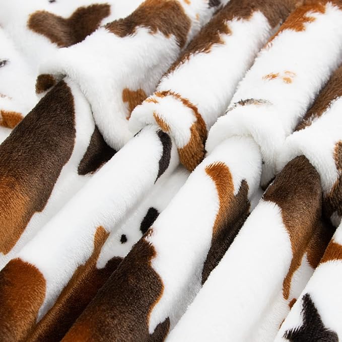 Fleece Blankets King Size Cow Print Blanket for Bed Couch, Soft Cozy Fuzzy Large Blanket, Luxury King Size Cow Throw Blankets 108x90 Inches