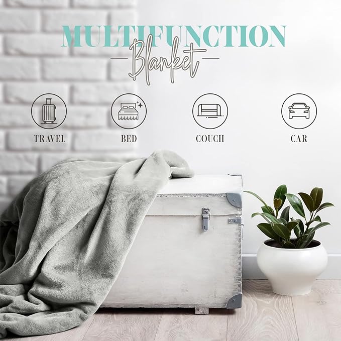 Elegant Comfort Reversible and Ultra-Plush Flannel Fleece-Winter Christmas Sherpa Throw- Lightweight Soft and Cozy-Holiday Decorative Throw, Perfect for Lounging, 50 x 60 inches, Winter Dogs