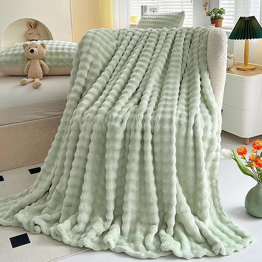 Faux Fur Throw Blanket, 3D Fleece Bubble Blanket, Flannel Fuzzy Soft Plush Blanket for Sofa Bed Room Office, Decorative Throw Blanket, 40"x60" Green