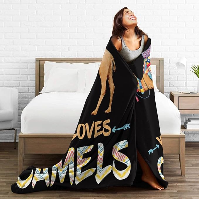 Camel Plush Throw Blanket - Super Soft Cozy Warm Fleece Camel Bedding Blanket Gifts for Kids, Girls, Boys & Women - 40"X50"