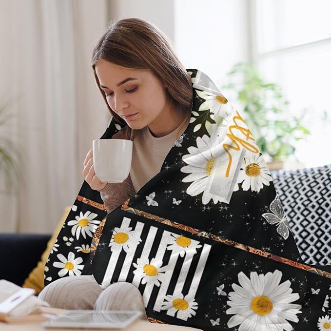 Christian Daisy Cross Print Blanket Bible Verse Religious Faith Flower Throw Blankets Gifts for Couch Sofa Bed Stuff Decor Lightweight Cozy Fleece Plush Flannel Bedding for Lover Men Women 40"x50"