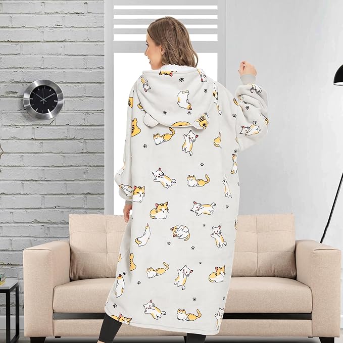 THREE POODLE Wearable Blanket Hoodie, Oversized Long Sherpa Sweatshirt Blanket for Adults Women Men, Warm Cozy Cat Hooded Blanket, Gifts for Mom Girlfriend