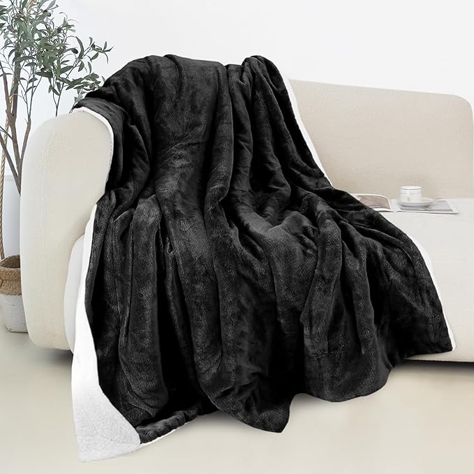 Elegant Comfort Reversible and Ultra-Plush Flannel Fleece Sherpa Throw- Lightweight Soft and Cozy- All Season Decorative Throw, Perfect for Lounging, 50 x 60 inches, Black