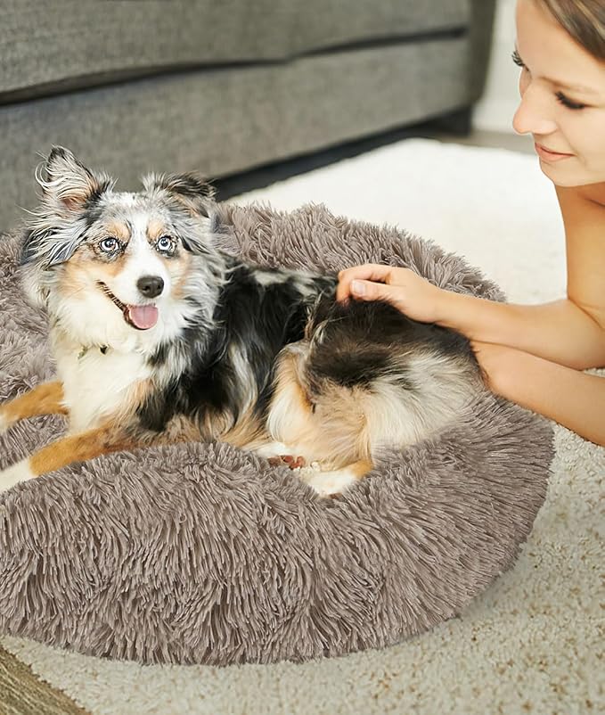 Round Dog Bed for Small Dogs, Donut Cuddler Plush Cat Calming Bed with Machine Washable, Non-Slip Fluffy Dog & Cat Calming Cushion Bed for Joint-Relief and Sleep Improvement, M Size, Khaki