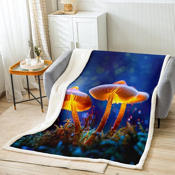 Glitter Mushrooms Sherpa Blanket Botanical Plants Print Plush Blanket Natural Wild Fungus Fleece Throw Blanket for Sofa Couch Bed Bright Vibrant Fuzzy Blanket Ultra Soft Room Decor Baby 30x40 Inch