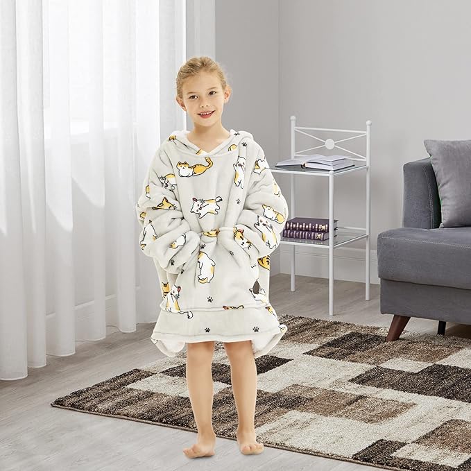 THREE POODLE Wearable Blanket Hoodie for Kids, Oversized Sherpa Sweatshirt Blanket with Giant Hood, Warm Cozy Cat Hooded Blanket, Cute Gifts for Kids Girls Boys