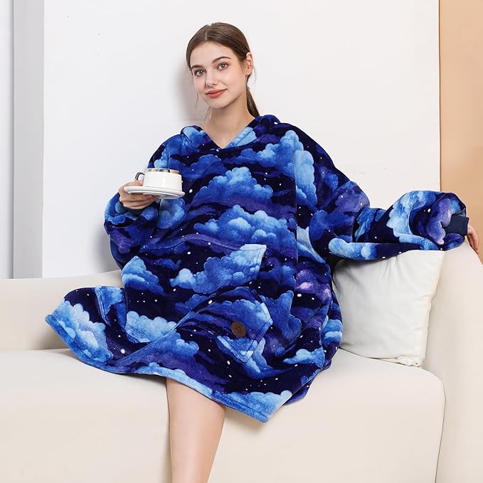 THREE POODLE Wearable Blanket Hoodie for Women, Oversized Sherpa Sweatshirt Blanket for Adults Men, Warm Cozy Cloudy Hooded Blanket, Gifts for Mom Girlfriend Sister