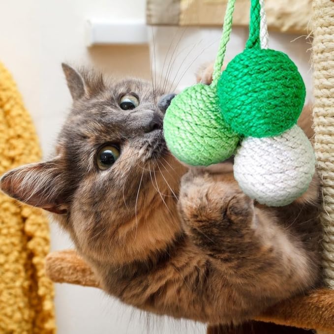 MiOYOOW Cat Toy Sisal Ball, Tricolor Hanging Cat Balls Handmade Cat Scratcher Ball Interactive Toy for Indoor Cats Kittens