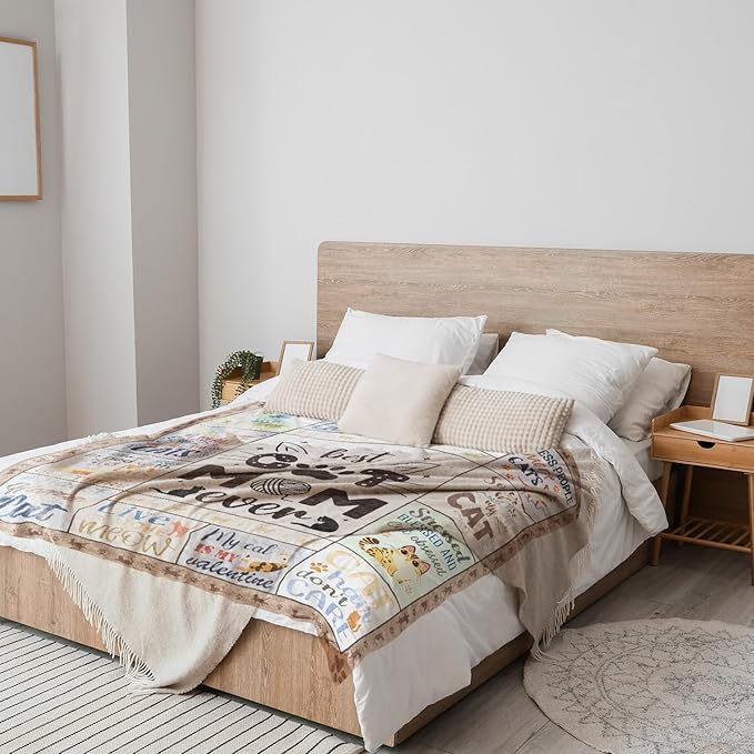 Cat Mom Throw Blanket - Cats Mom Gifts for Cats Lovers Cat Mom Ever Throw Blanket Soft Flannel Blanket Gift for Women Pets Lover Gifts for Cats Owners Mother Chair Sofa Bed Home Decor 60x50