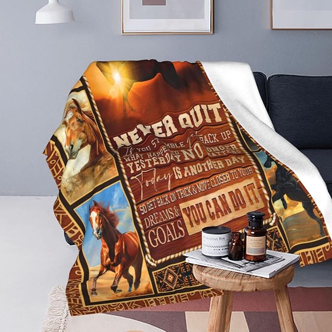 Horse Blanket Western Horse Decor Throw Blanket Super Warm Soft Plush Lightweight Fleece Flannel Winter Horse Blanket for Girls Women Horse Lovers Boys Baby Kids for Couch Sofa Bedding 40"X50"