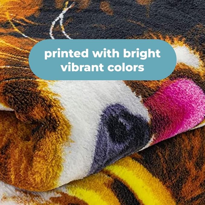 Dawhud Direct 50x60-Inch Fleece Throw Blanket - Panda and Zoo Animals Blanket for Adults and Kids - Soft and Cozy for Bed, Couch, or Travel - Thoughtful Gift for Animal Lovers