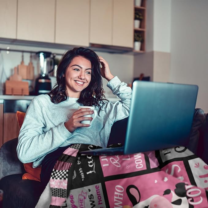 Christmas Cow Print Blanket, Pink Cow Blankets/Throw for Adults 50"x60", Cows Gifts for Women/Girls, Cow Gifts for Cow Lovers, Cow Themed Gifts, Cow Stuff, Cow Lover Gift, Cow Things