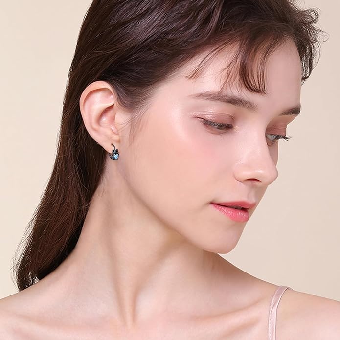 925 Sterling Silver Cat Earrings Cute Animal Kitten Stud Earrings cat Jewelry Gifts for Women Girls Hypoallergenic Earrings for Sensitive Ears