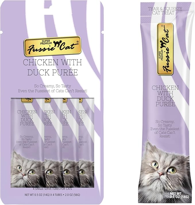 Fussie Cat Chicken with Duck Puree, lickable cat treats, 0.5oz pouch 4 Count (Pack of 1)