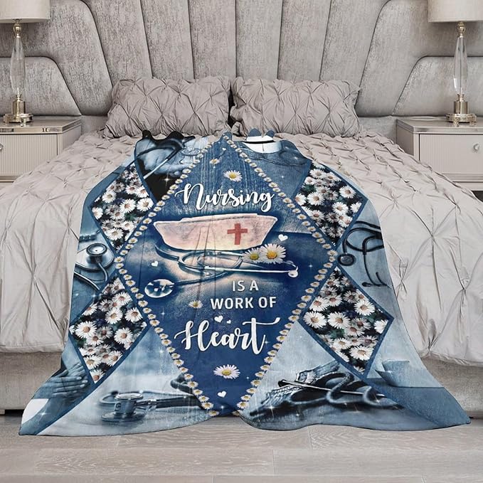 Nurse Daisy Blanket Nursing Hospital Throw Blankets for Couch Sofa Bed Stuff Decor Lightweight Soft Cozy Fleece Plush Flannel Bedding Blanket Birthday for Girls Woman Adults 40"x50"