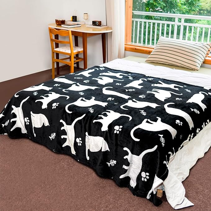 Cute Cat Blanket, Warm and Plush Throw, Great Gifts for Adults Kids and Women, 60x80 Inches