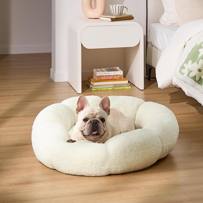 Lesure Calming Medium Dog Bed - Flower Donut Round Fluffy Puppy Bed in Plush Teddy Sherpa, Non-Slip Cute Flower Cat Beds for Indoor Cats, Medium Pet Bed Fits up to 45 lbs, Machine Washable, Cream 30"