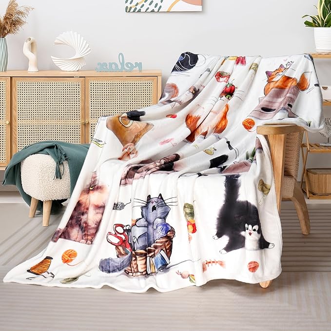 Cat Throw Blanket Cute Cats Bed Blanket for Cat Lovers Animal Print Blankets Super Soft Flannel Fleece Blankets Cozy Fuzzy Plush Throw Blanket for Couch Chair