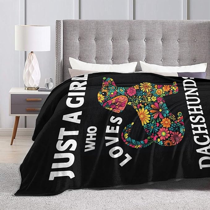 Dachshund Blanket Dachshund Gifts Soft Cozy Weiner Dog Plush Throw Blanket Super Warm Fleece Fuzzy Bedding Blanket for Kids Girls Boys Women Bed Decor Stuff 50"X60"