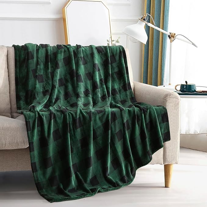 Elegant Comfort Velvet Touch Ultra Plush Christmas Holiday Buffalo Plaid Fleece Throw/Blanket-50 x 60inch, Buffalo Green