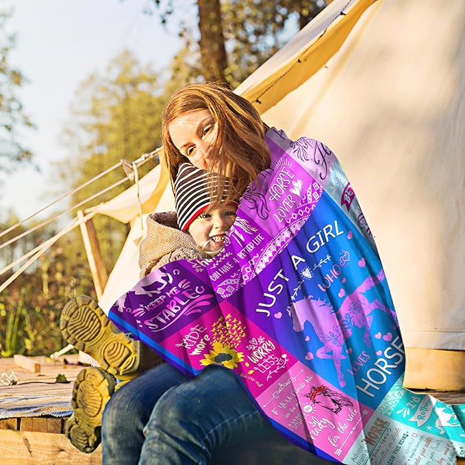 Horse Blanket Ultra Soft Flannel Throw Blanket Lightweight Cozy Plush Blanket for Horse Gifts for Horset Lovers 50"X40"