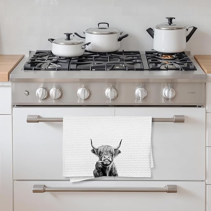 Funny Cow Hand Towels for Bathroom, Cow Bathroom Hand Towels, Cow Bathroom Decor, Cow Gifts for Woman Cow Lovers, Cow Themed Gifts, 16x24 Inch