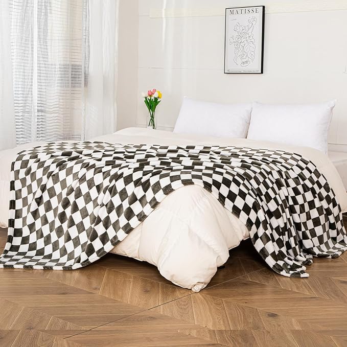 Checkered Throw Blanket | Ultra Soft Warm Fleece Blanket Checkerboard Grid Plush Blanket for Couch Bed Sofa | Birthday Valentine's Day 50"x60" Olive Green