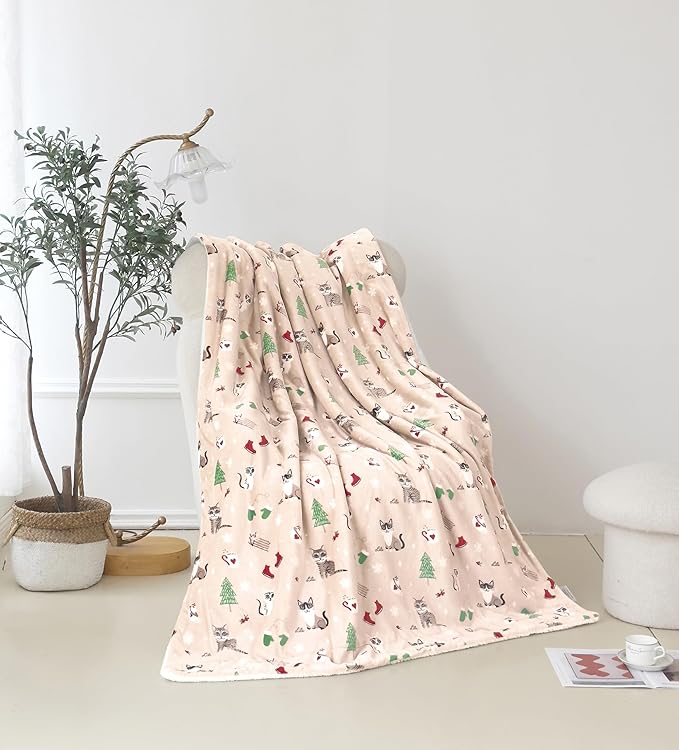 Elegant Comfort Reversible and Ultra-Plush Flannel Fleece-Winter Christmas Sherpa Throw- Lightweight Soft and Cozy-Holiday Decorative Throw, Perfect for Lounging, 50 x 60 inches, Cream Christmas Cat