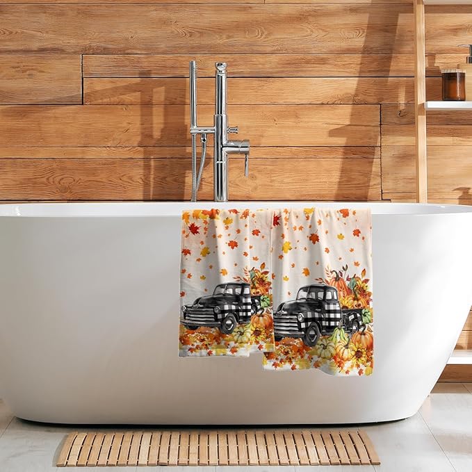 Giwawa Fall Plaid Truck Hand Towels Set of 2 Pumpkin Harvest Decorative Fingertip Towels Soft Face Towel for Bathroom Home Hotel Kitchen Decor