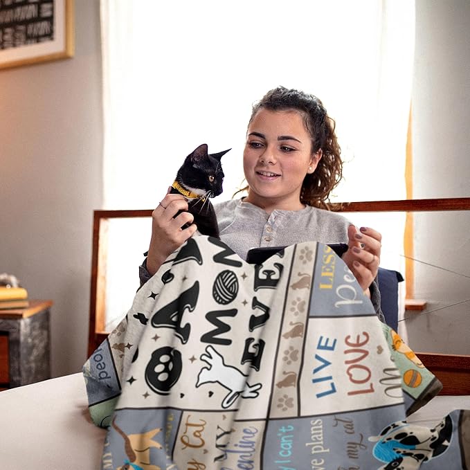 XALAZY Cat Mom Gifts Blanket 60"X80", Cat Lover Gifts for Women, Cat Gifts for Cat Lovers, Gifts for Cat Lovers, Cat Mom Gifts for Women, Funny Cat Themed Gifts, Cat Lady Gifts, Best Cat Mom Gifts