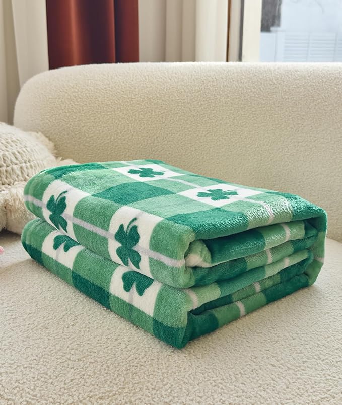 Elegant Comfort Velvet Touch Ultra Plush St Patricks Day Lucky Spring Green Clover Shamrock Irish Printed Fleece Throw/Blanket-50 x 60inch, Lucky Plaid Clover