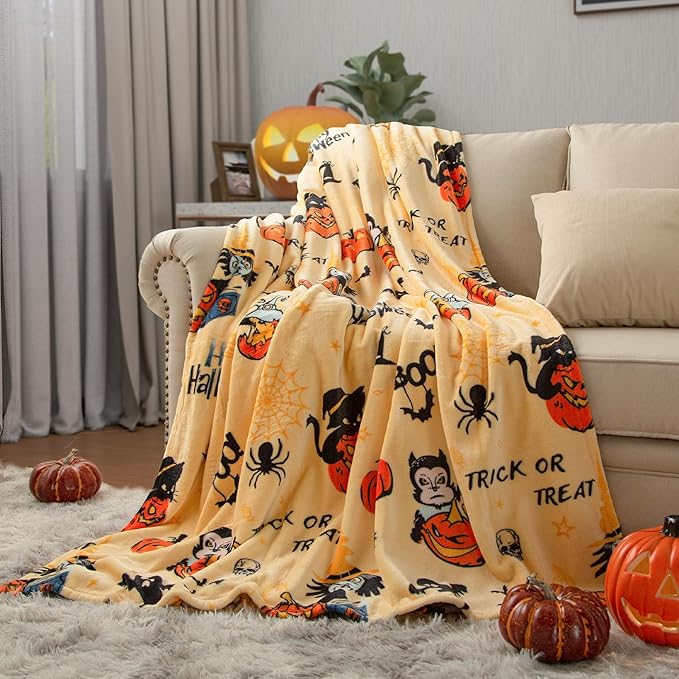 Pumpkin Reversible Fleece Throw Blanket, 50' x 70', Happy Halloween Print, 320 GSM Super Soft Warm Cozy Blanket for Couch Sofa, Orange Home Decor
