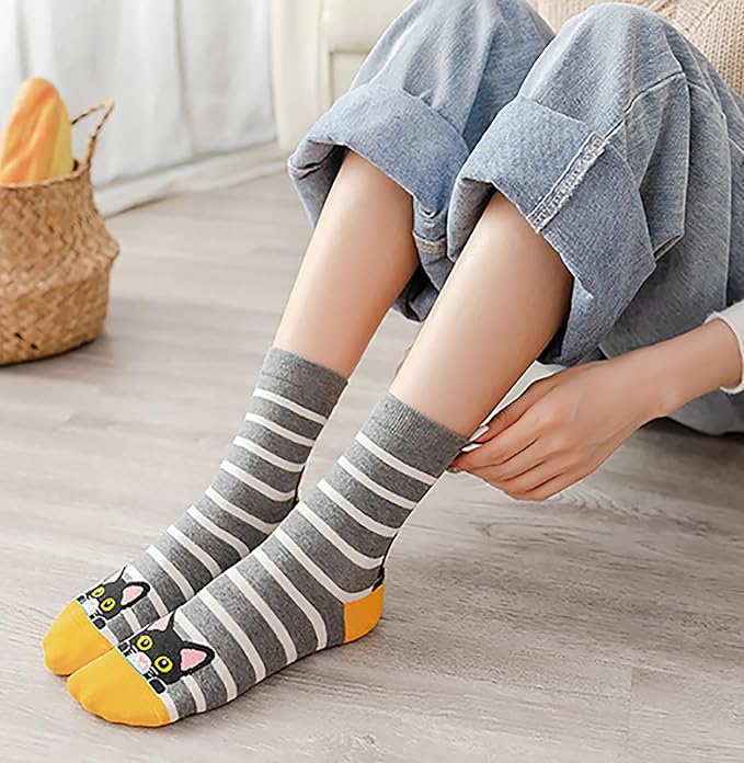 Bestjybt Women's Cat & Dog Socks - Cute Animal Socks for Holidays & Gifts