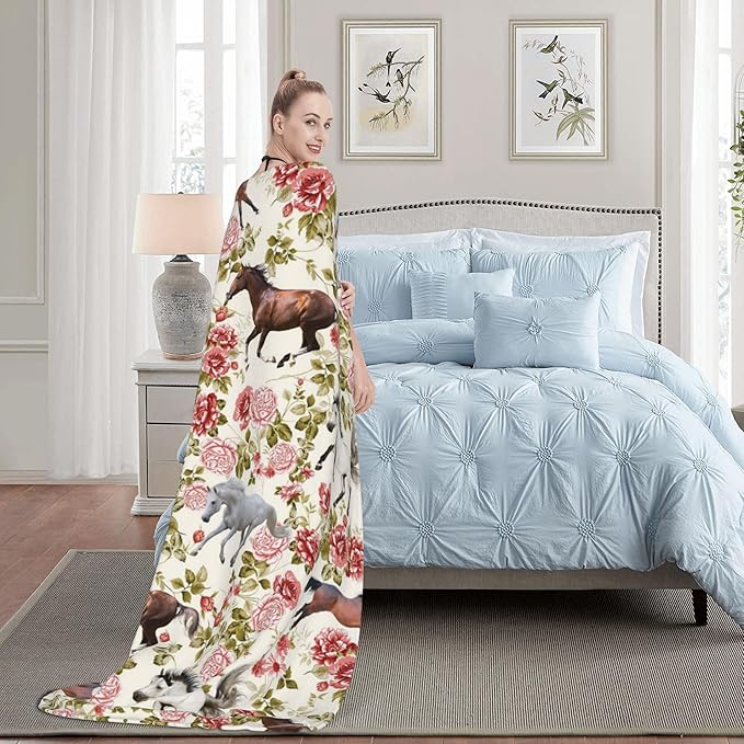 Horse Soft Throw Blanket Flannel Fleece Blankets Warm Cozy Lightweight Fuzzy Blanket for Bed Sofa Couch Home Decor 80"X60"