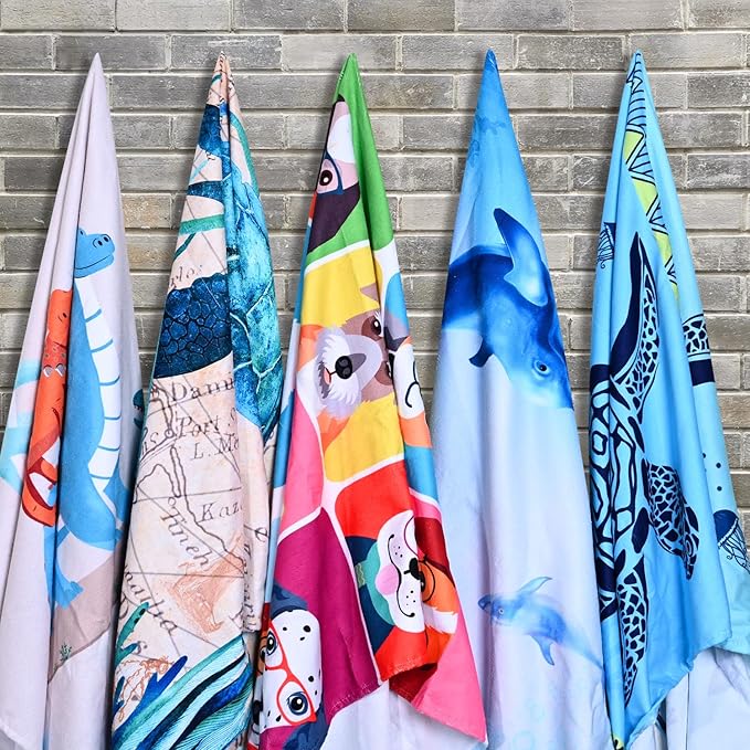 LIVILAN Small Sea Turtle Beach Towel, 24”x48” for Adults, Women, Kids, Microfiber, Oversized, Perfect for Swim, Pool, Bath, Yoga, Quick Dry, Sand Free, Thin, Lightweight, Ideal Sea Turtle Gifts