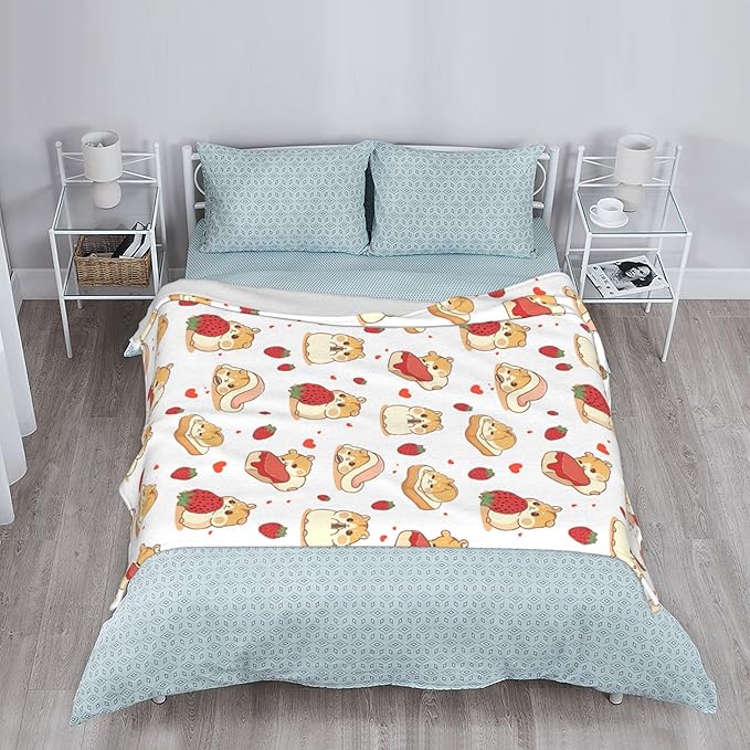 Hamster Strawberry Soft Throw Blanket Flannel Fleece Blankets Warm Cozy Lightweight Fuzzy Blanket for Bed Sofa Couch Home Decor 80"X60"