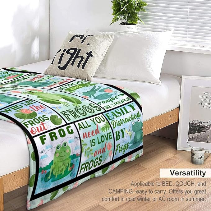 Cute Frog Gifts Blanket Funny Frogs Themed Throw Blankets for Frog Lover Adults Women Girls Christmas Birthday Gifts Decor Throw Blanket 50"X40"