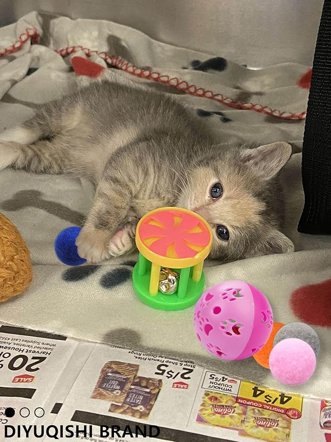35 Pcs Cat Toys Pack, 1.25" to 6.3", Keep Your Cat Busy, Encourages Cognitive Development and Provides Hours of Entertainment, Suitable for Cats, for Small and Medium Breed Sizes